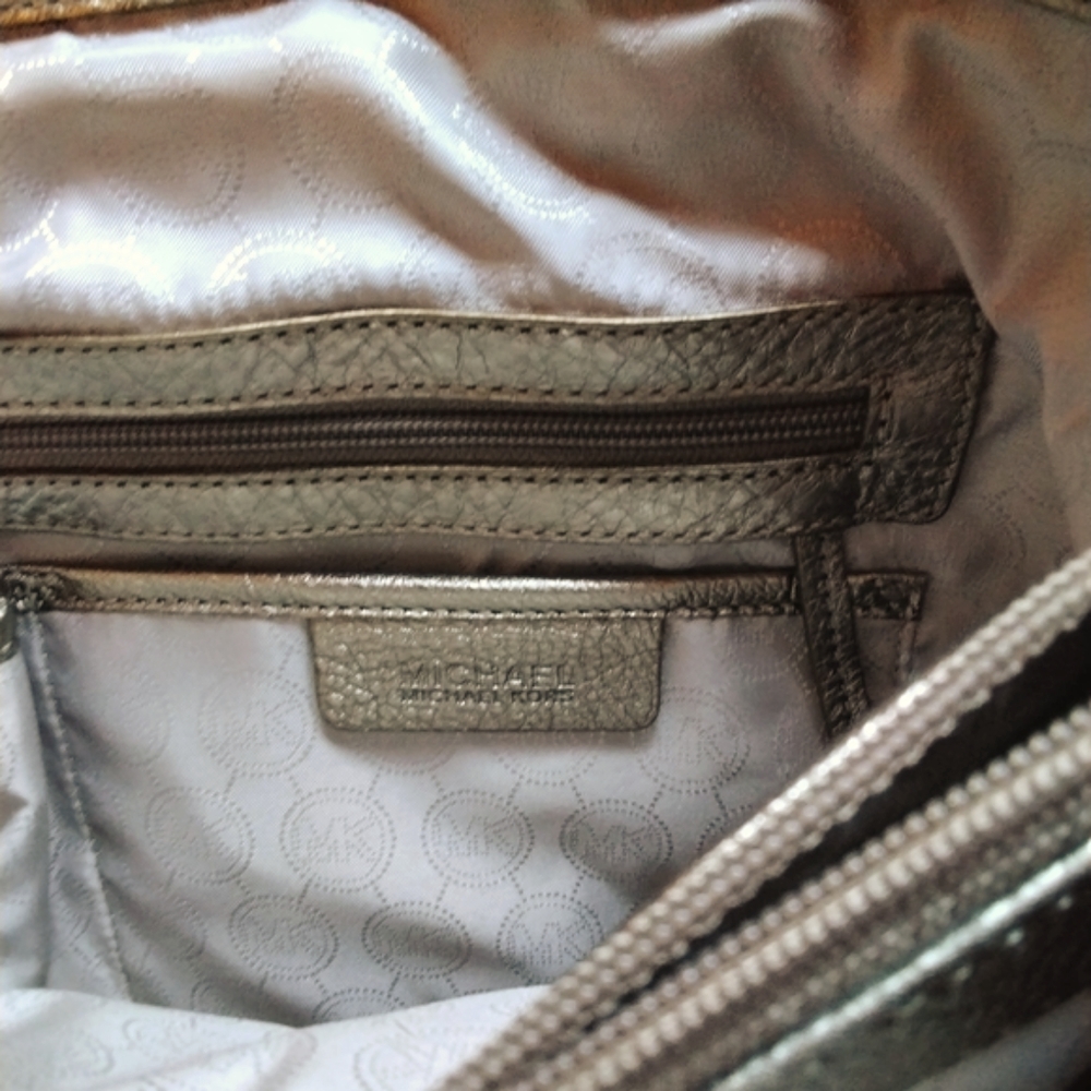 💜 MICHAEL KORS BAG, BRAND NEW with Tags, Gold color, Excellent - Picture 12 of 14